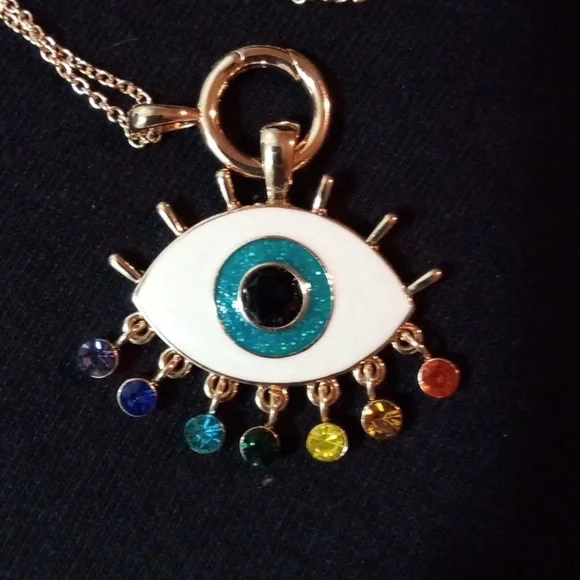NWOT-Gold-Plated Hamsa Evil Eye Necklace with Rainbow Jewels - Picture 2 of 3